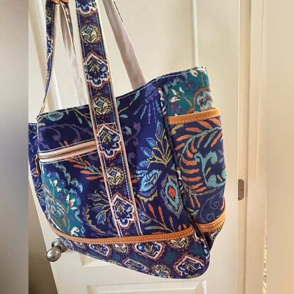 Stylish Blue and Gold Women's Tote Bag - Picture 6 of 16